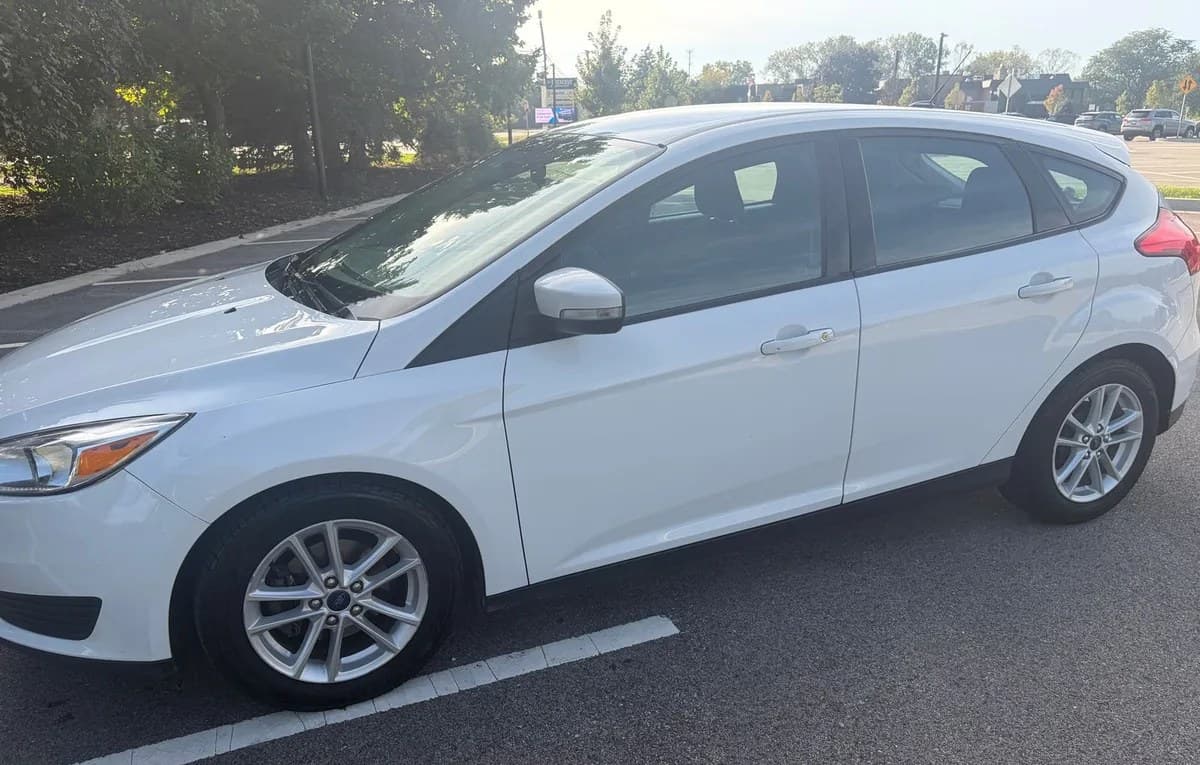 2017 FORD FOCUS SE 2