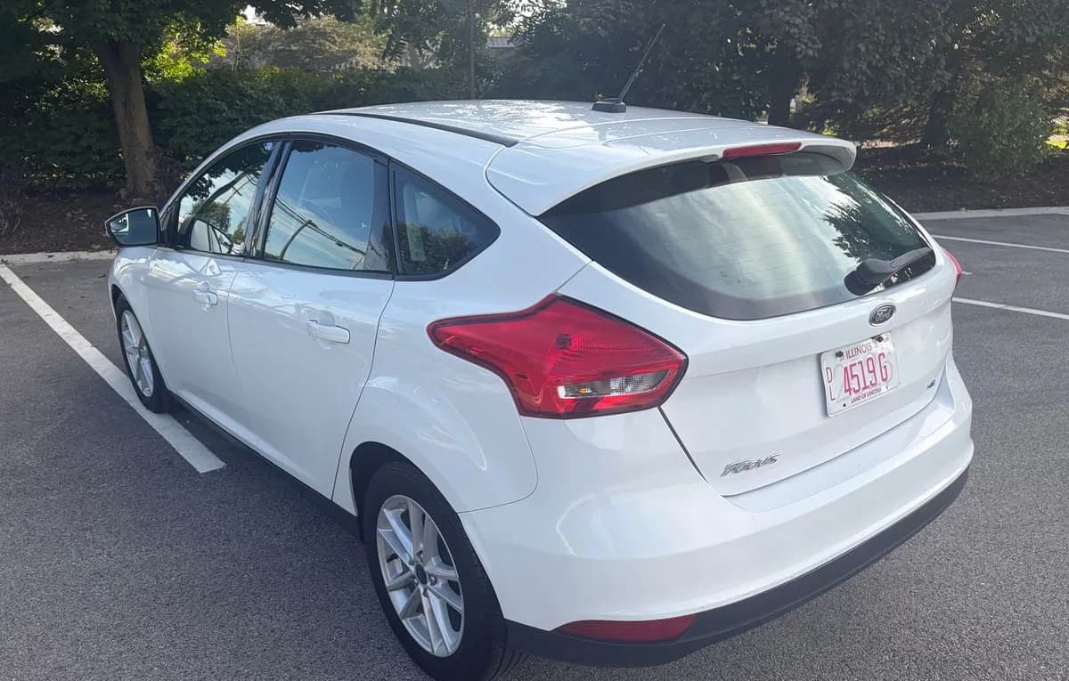 2017 FORD FOCUS SE 3