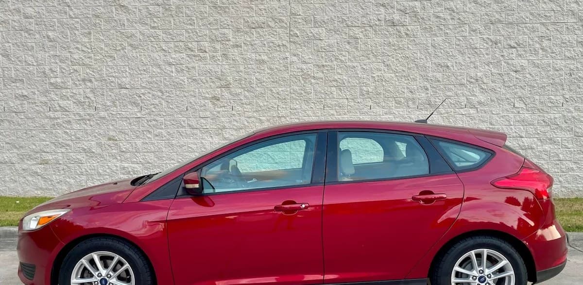 2017 FORD FOCUS SE 2
