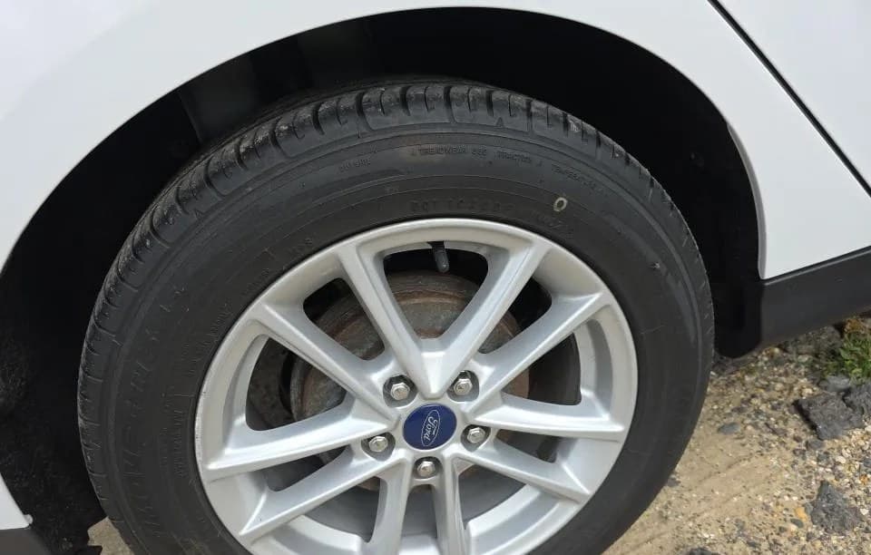 2017 FORD FOCUS SE 6
