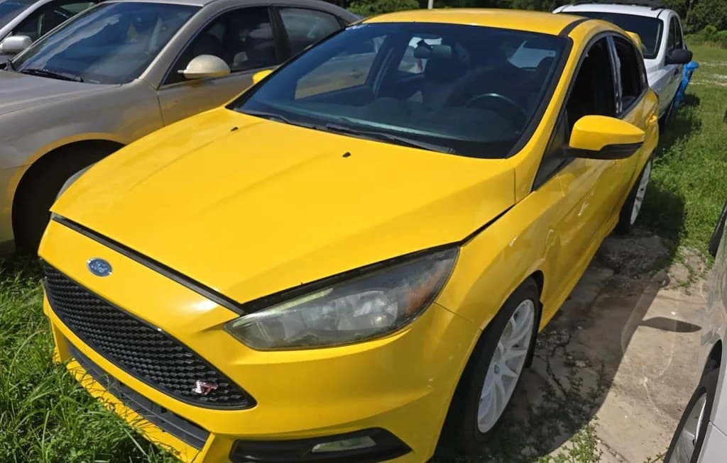 2017 FORD FOCUS ST HATCHBACK 1