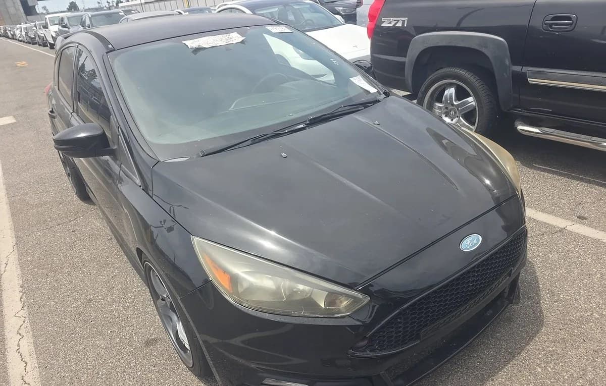 2017 FORD FOCUS ST 4