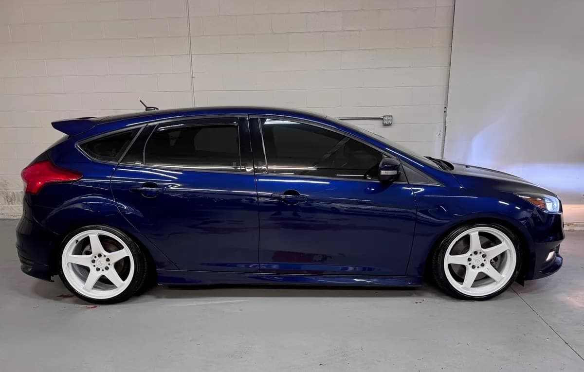2017 FORD FOCUS ST 3