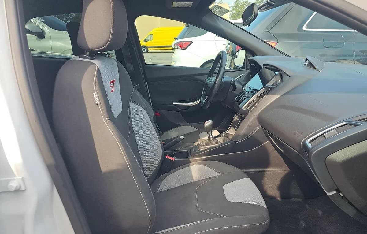 2017 FORD FOCUS ST 5