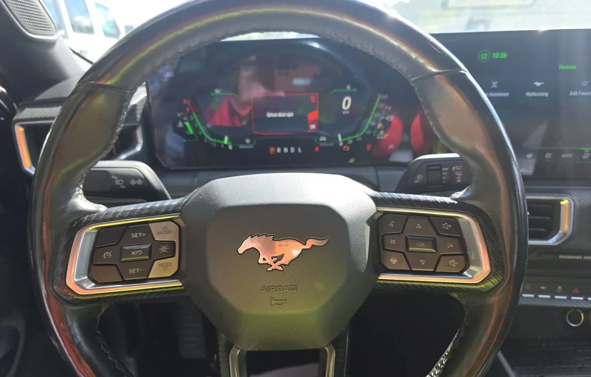 2024 FORD MUSTANG ECOBOOST Premium 7