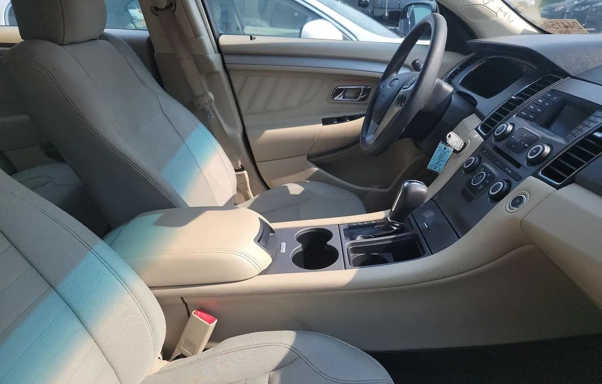 2018 FORD TAURUS SE 5