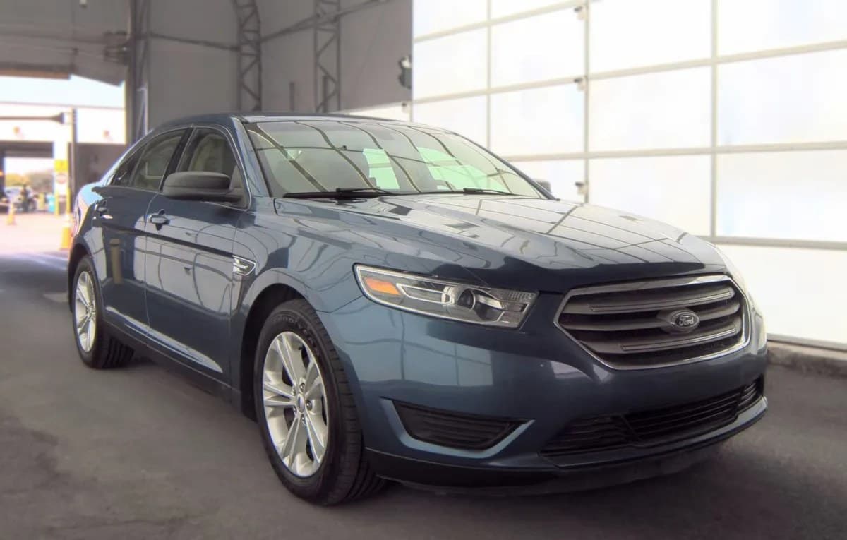 2018 FORD TAURUS SE 4
