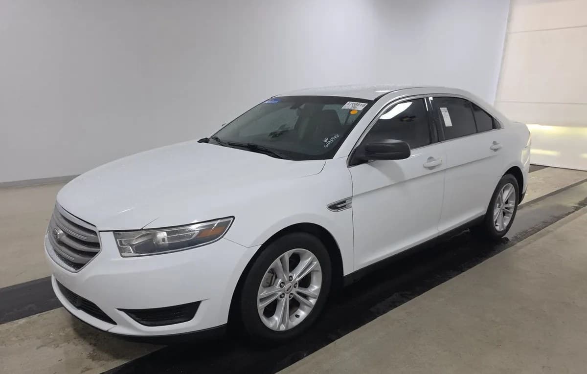 2017 FORD TAURUS SE 2