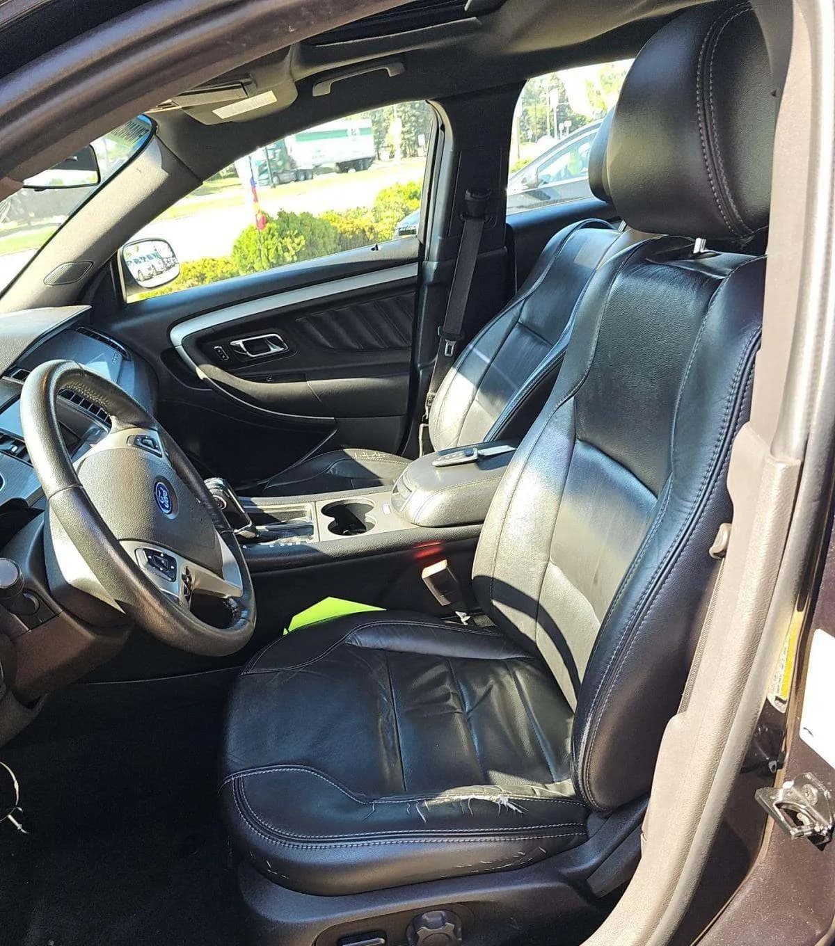 2019 FORD TAURUS SEL 4