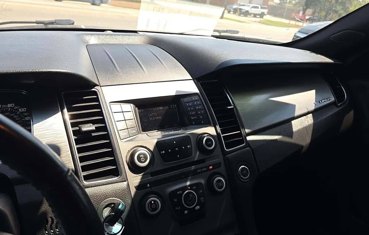 2018 FORD TAURUS SEL 6
