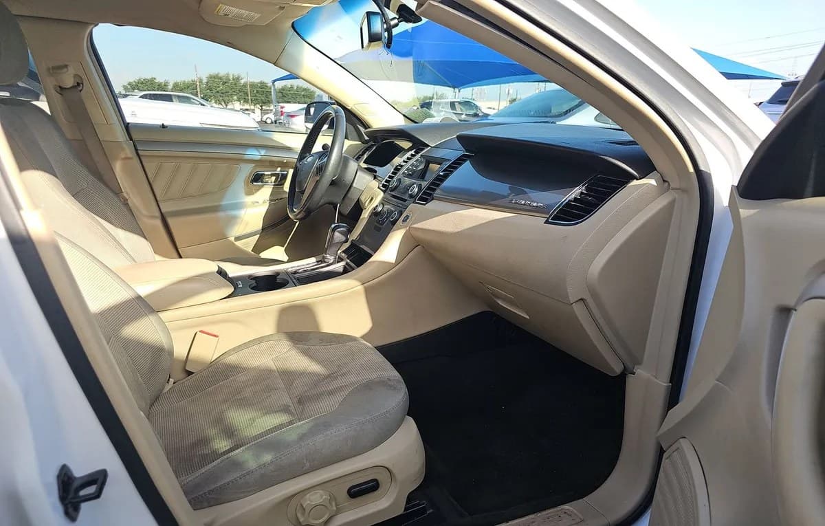 2018 FORD TAURUS SEL 5