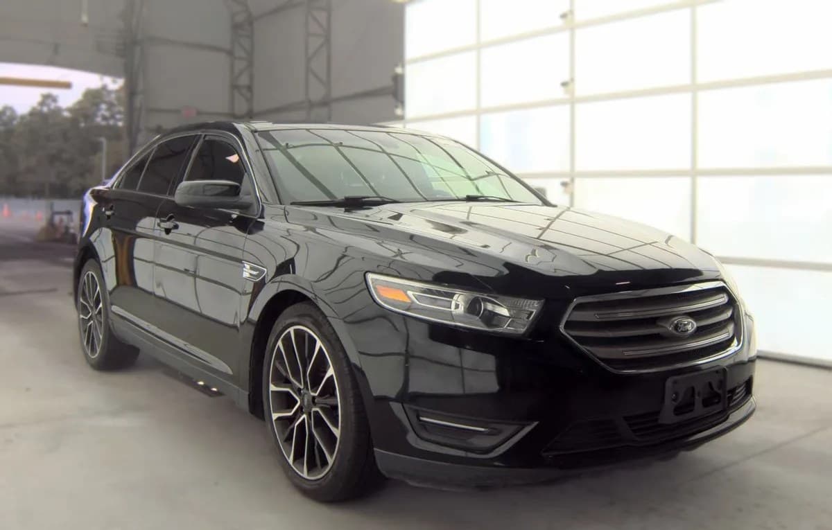2018 FORD TAURUS SEL 4
