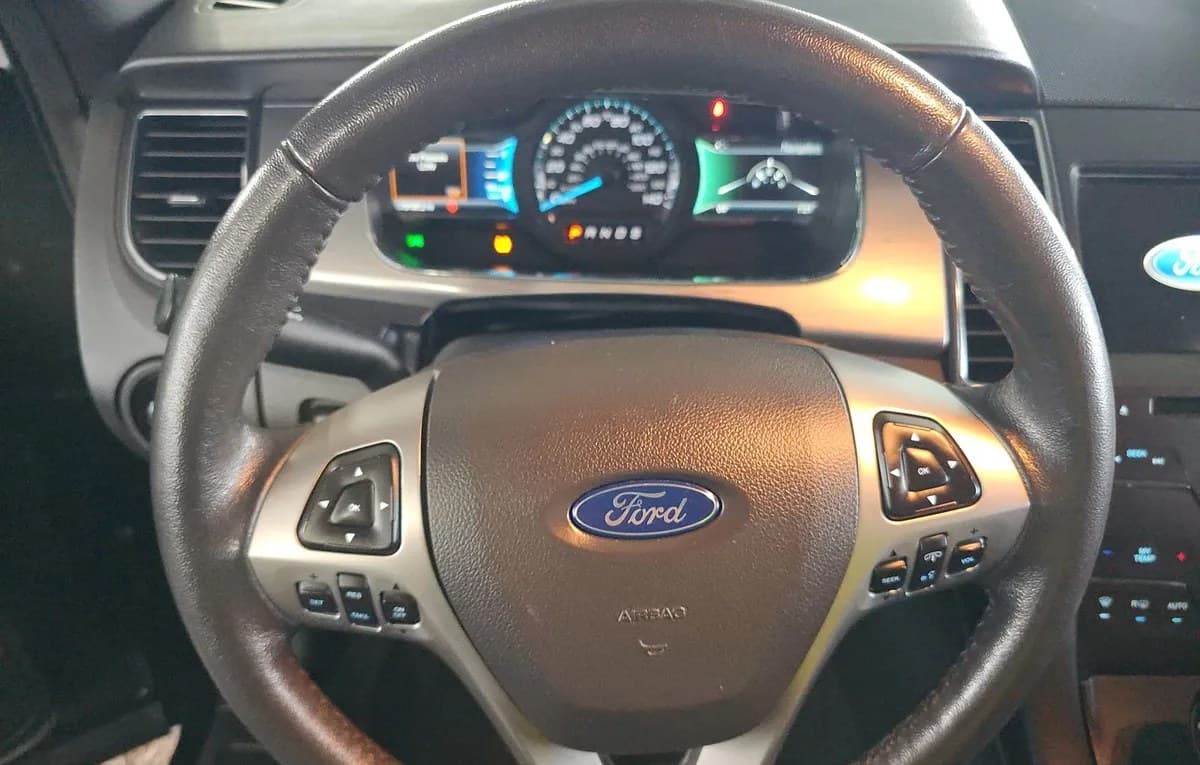 2018 FORD TAURUS SEL 7