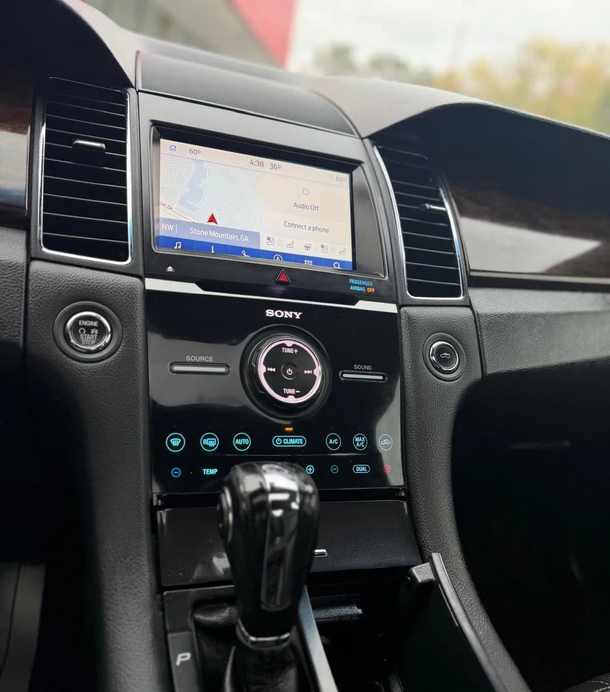 2019 FORD TAURUS Limited 4