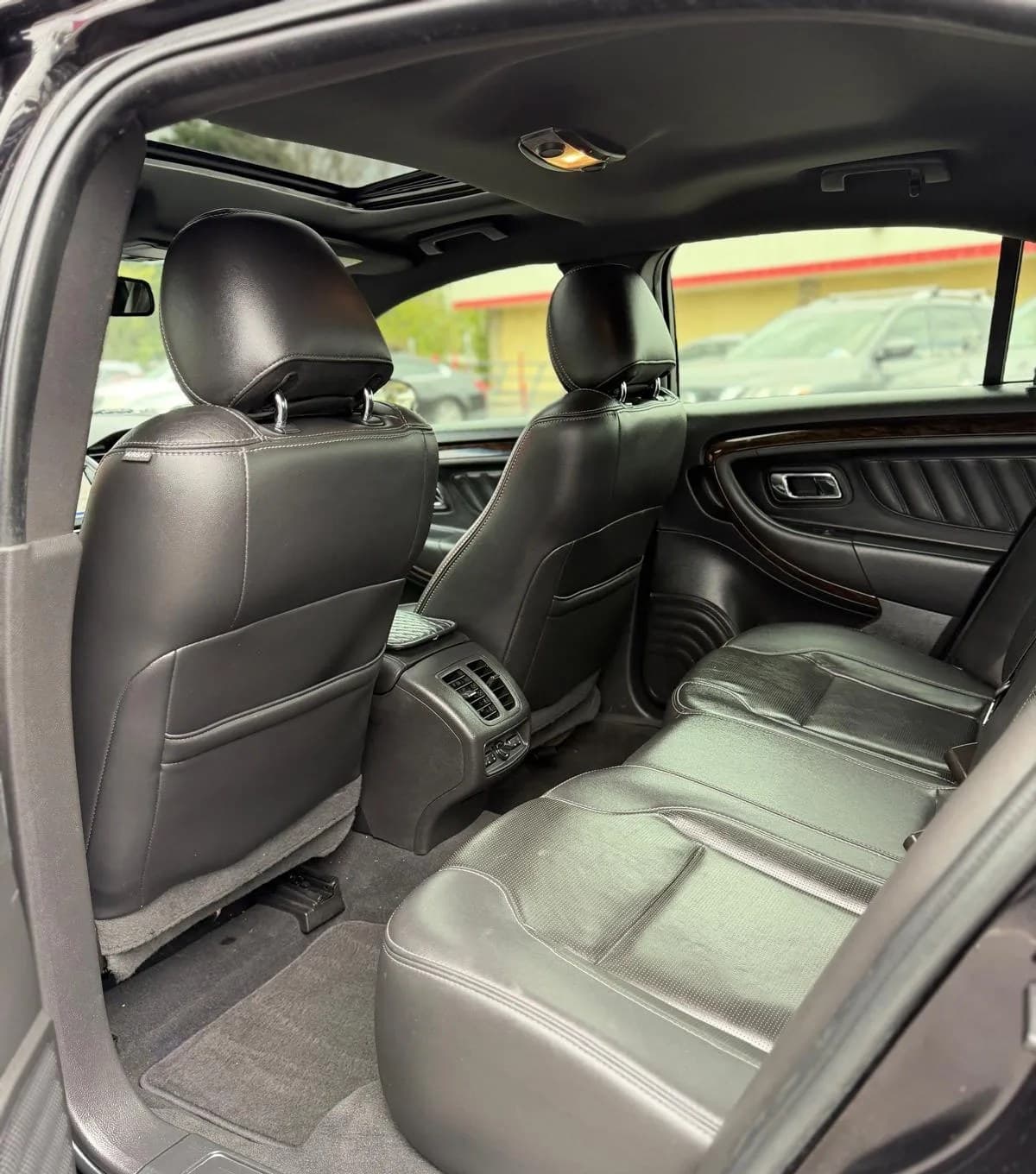 2019 FORD TAURUS Limited 5