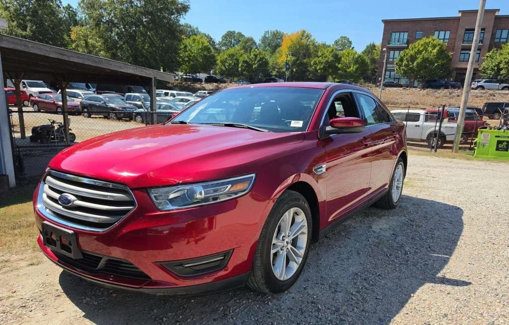 2019 FORD TAURUS SEL