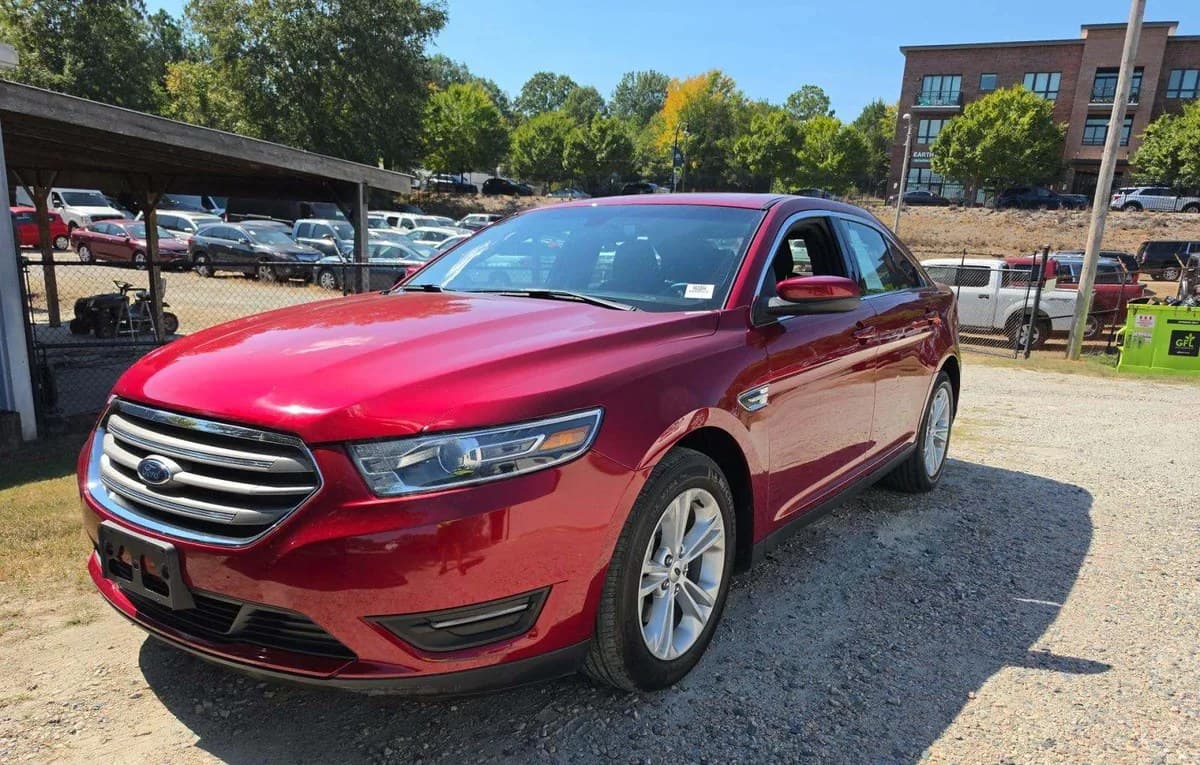 2019 FORD TAURUS SEL 2
