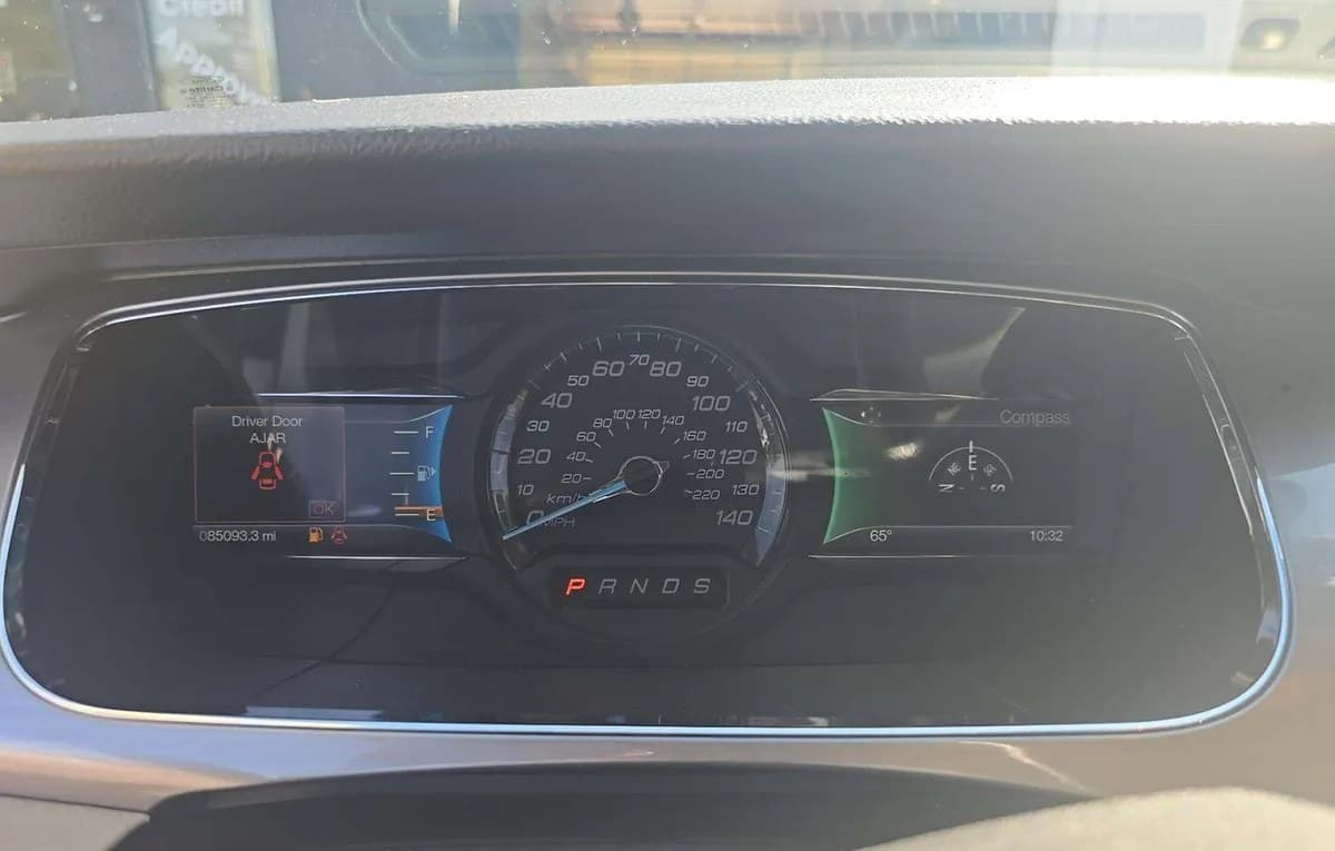 2018 FORD TAURUS SEL 6