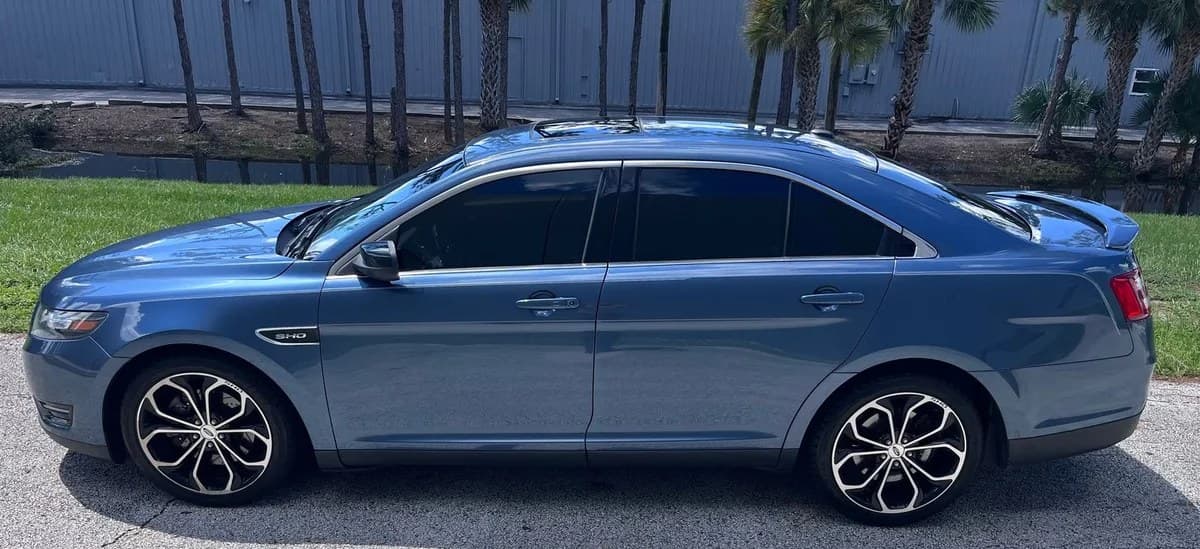 2018 FORD TAURUS SHO 4