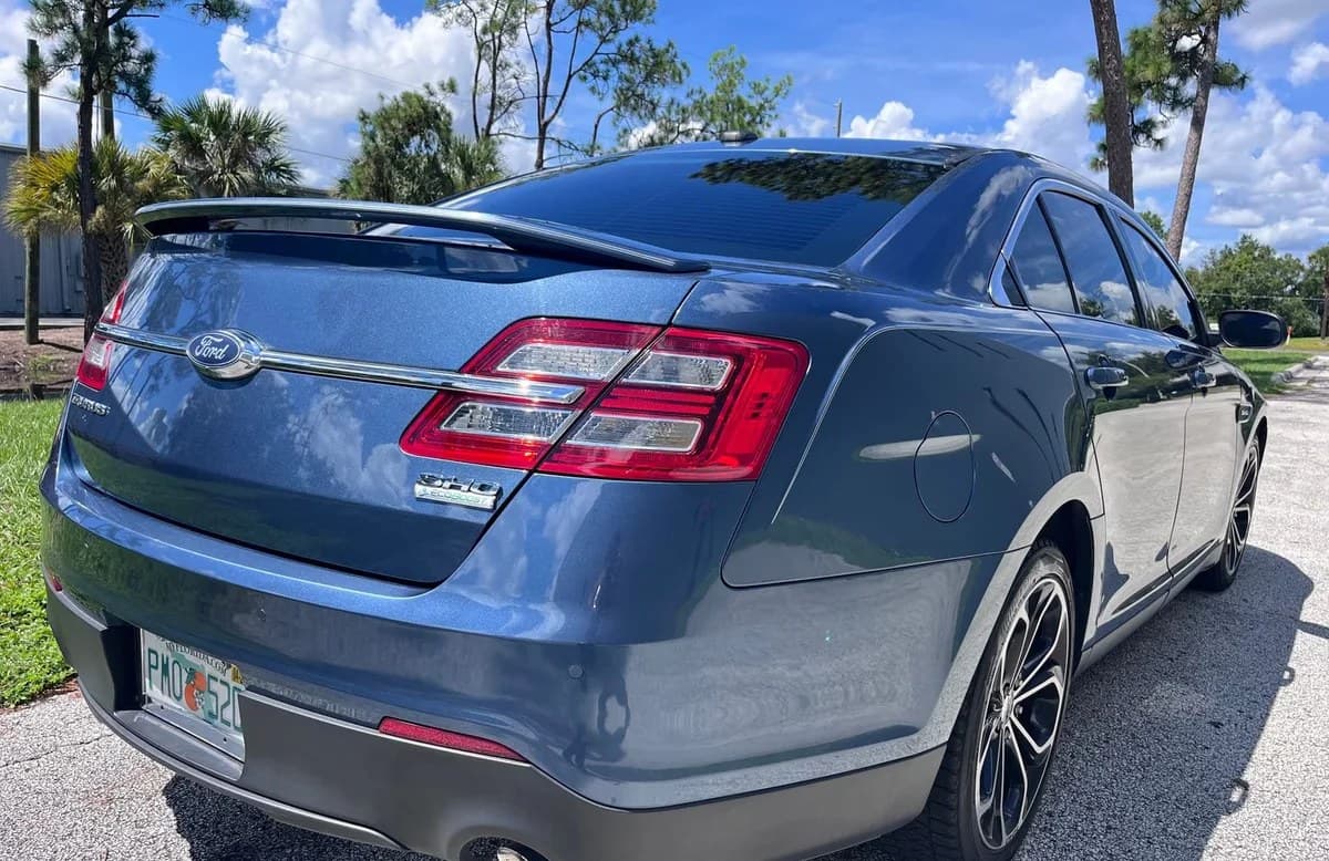 2018 FORD TAURUS SHO 7