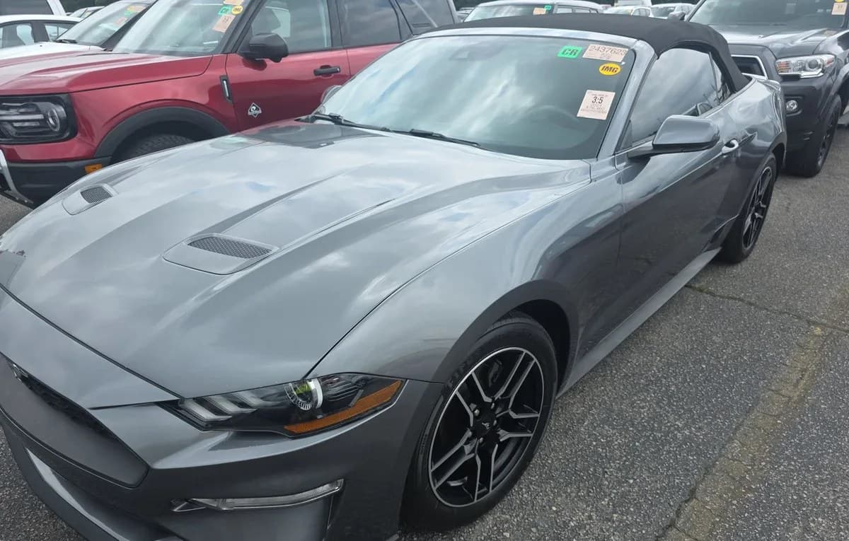 2021 FORD MUSTANG ECOBOOST Premium 2