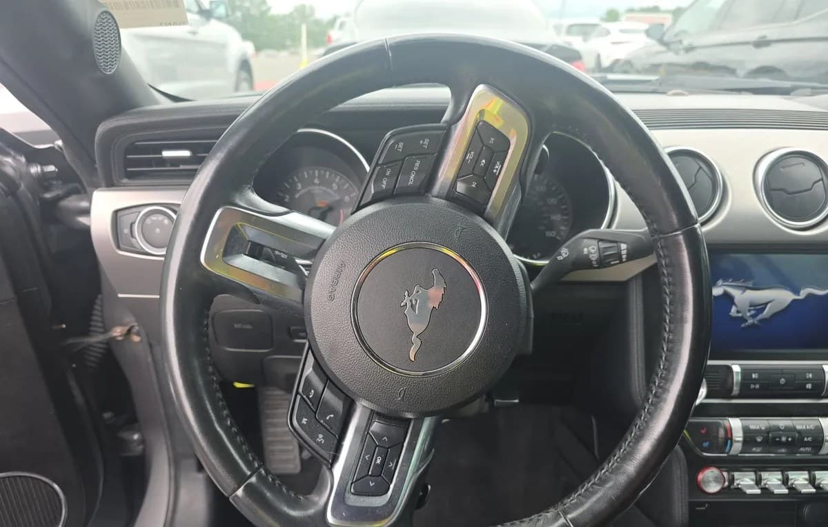 2021 FORD MUSTANG ECOBOOST Premium 7