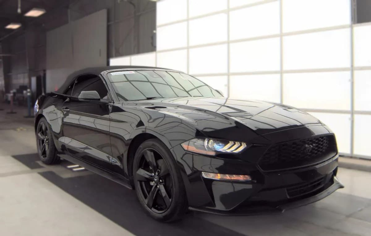 2021 FORD MUSTANG ECOBOOST CONVERTIBLE 4