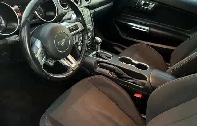 2019 FORD MUSTANG EcoBoost 7