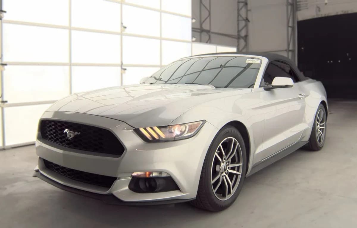 2017 FORD MUSTANG ECOBOOST Premium 2