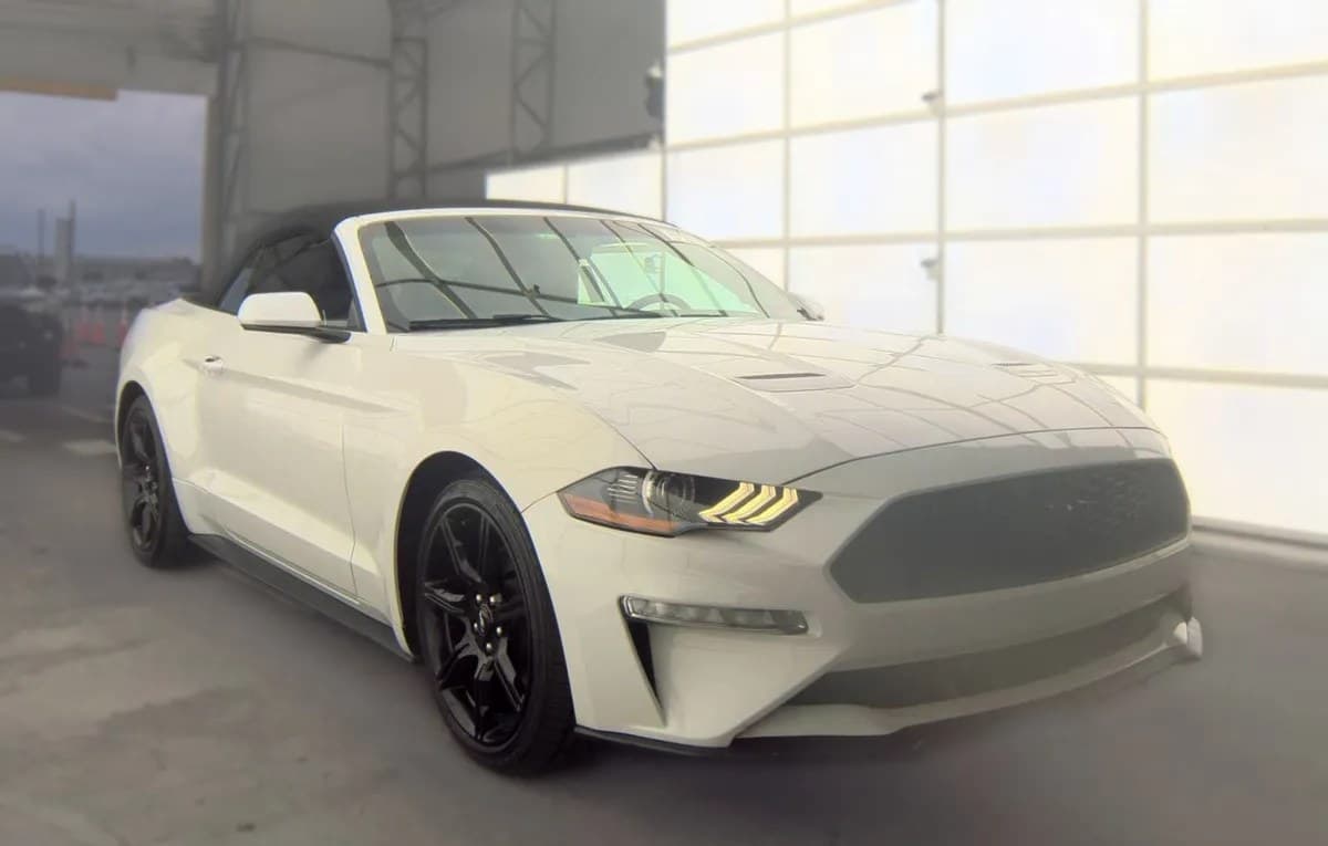 2019 FORD MUSTANG EcoBoost 4