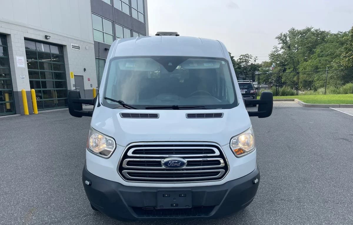 2018 FORD TRANSIT 350 XLT 3