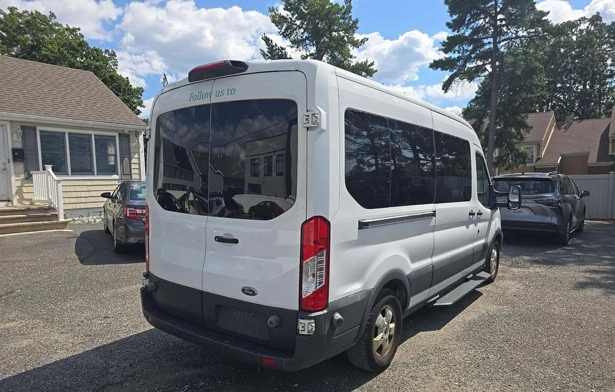2018 FORD TRANSIT 350 XLT 4