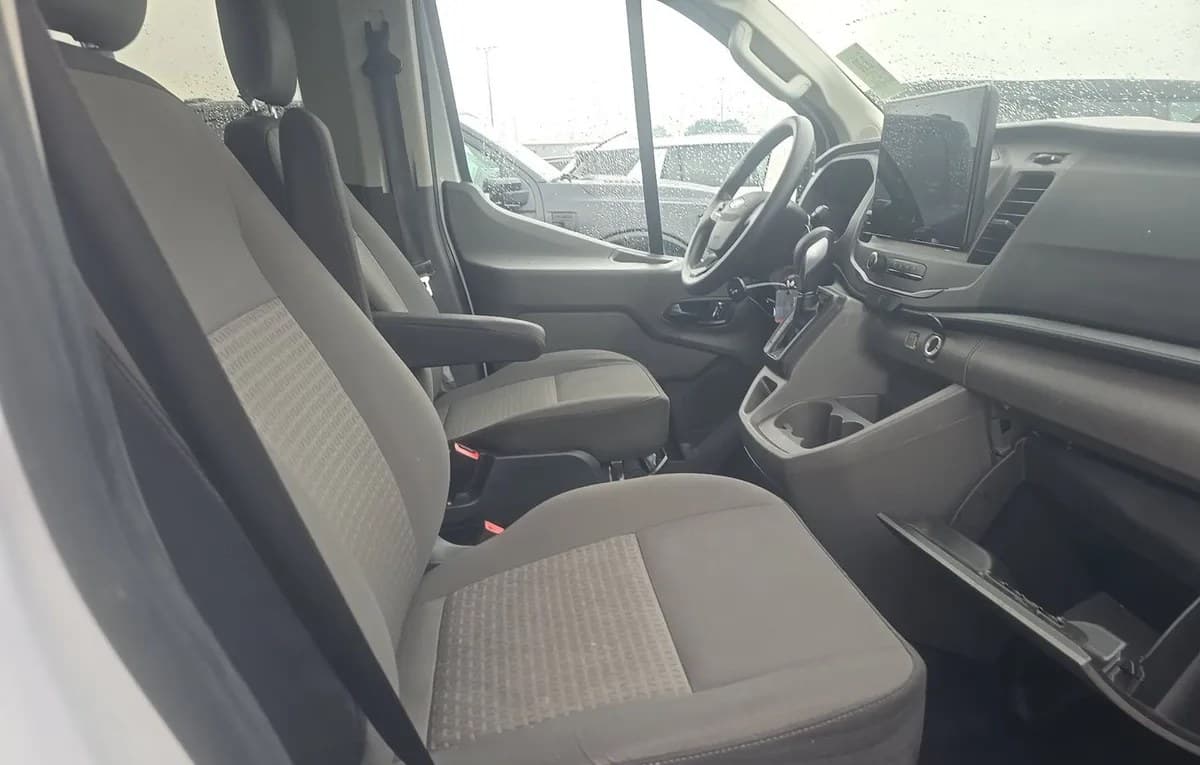 2022 FORD TRANSIT 350 XLT 5