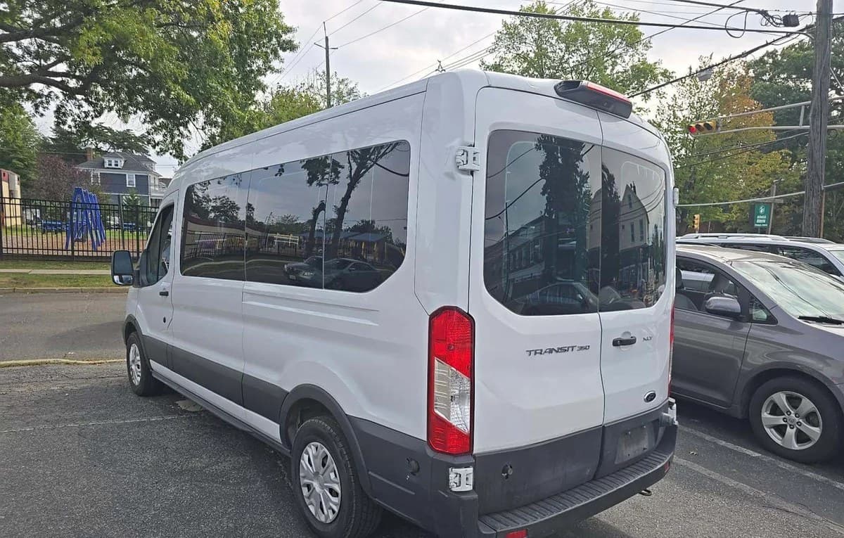 2019 FORD TRANSIT 350 XLT 3