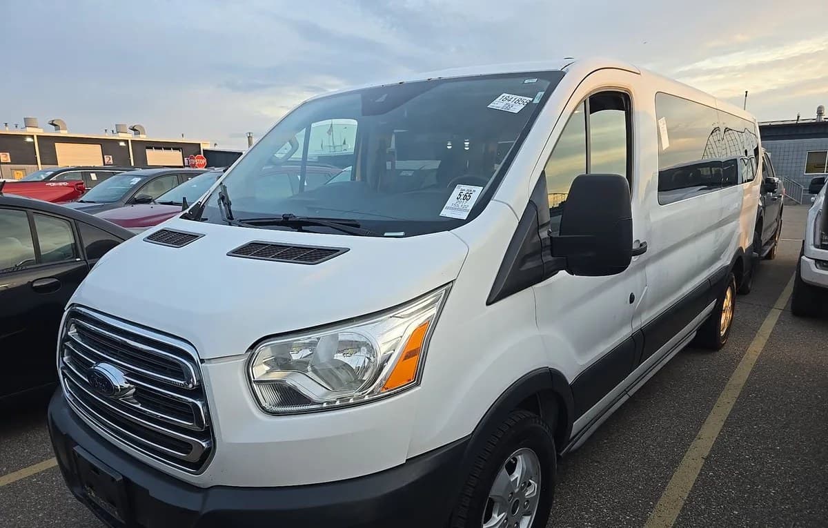 2017 FORD TRANSIT 350 XLT 2