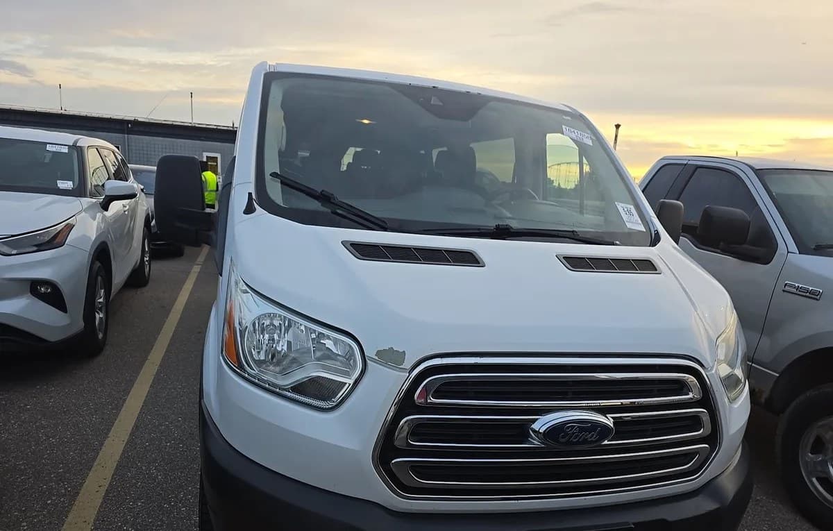 2017 FORD TRANSIT 350 XLT 3