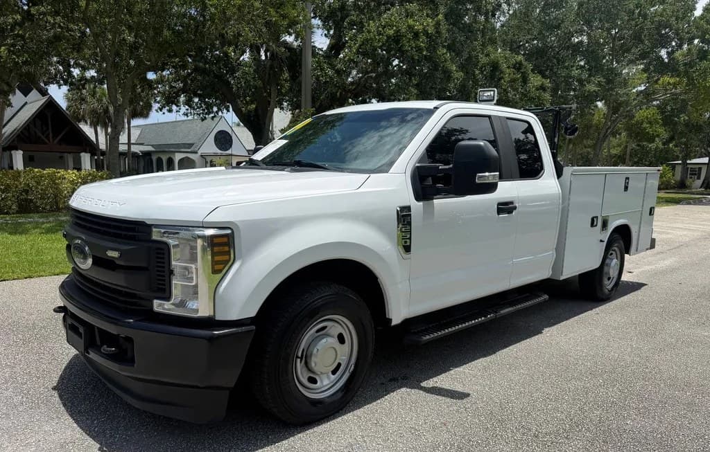 2019 FORD SUPER DUTY F-250 XL EXTENDED CAB LONG BED W/REAR DOORS