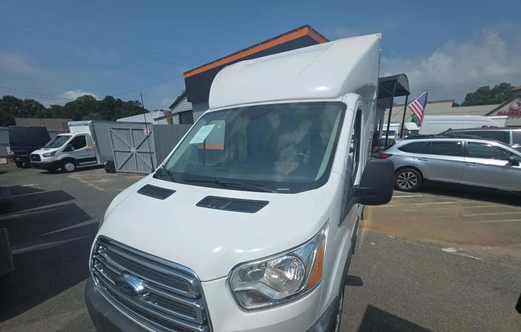 2018 FORD TRANSIT 350 CUTAWAY 1