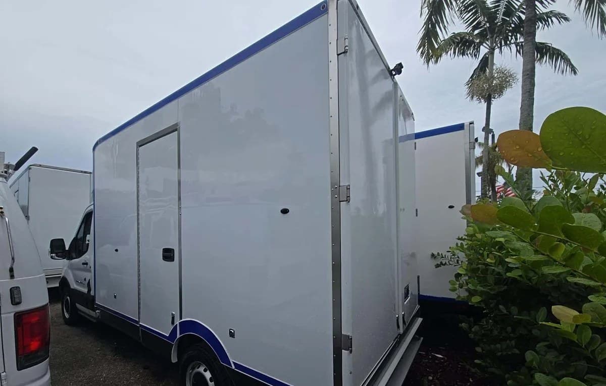 2021 FORD TRANSIT 350 CAB CHASSIS 3