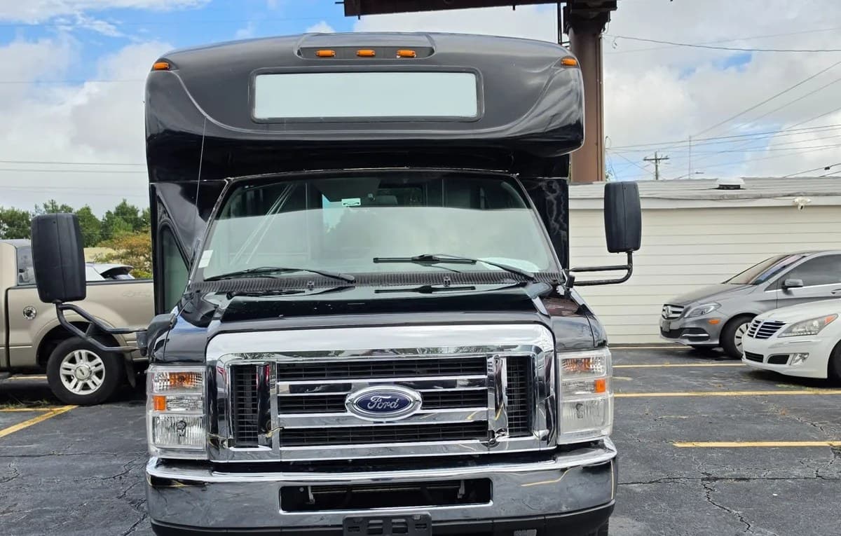 2019 FORD SUPER DUTY E-350 CUTAWAY DRW 3