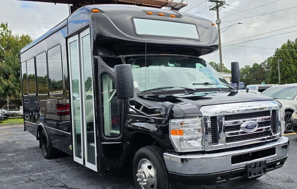 2019 FORD SUPER DUTY E-350 CUTAWAY DRW 4