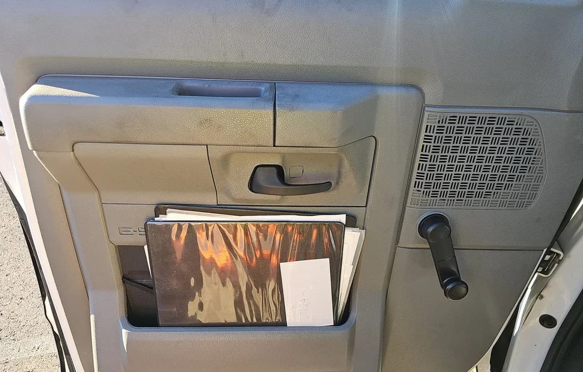 2019 FORD SUPER DUTY E-350 CUTAWAY DRW 6