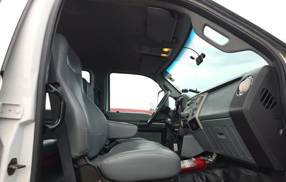 2017 FORD F-650 BASE 5