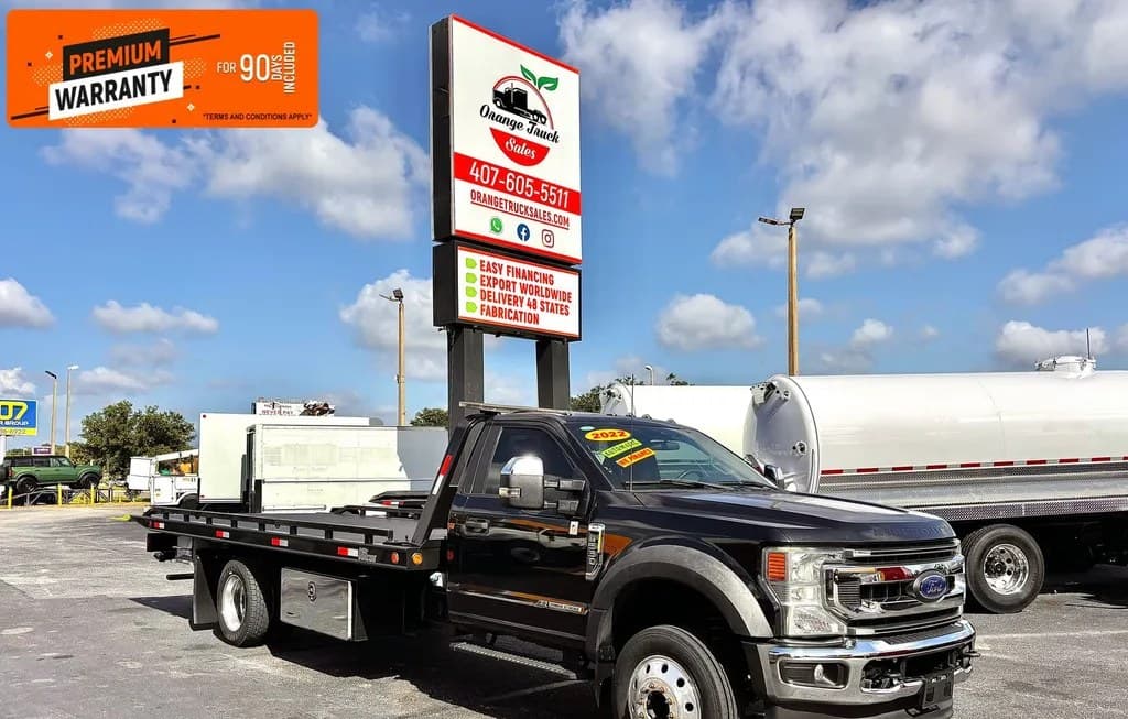2022 FORD SUPER DUTY F-550 CAB CHASSIS XLT REGULAR CAB DRW