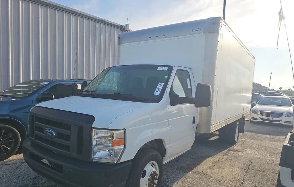 2019 FORD SUPER DUTY E-350 CUTAWAY DRW 176.0" WB 1