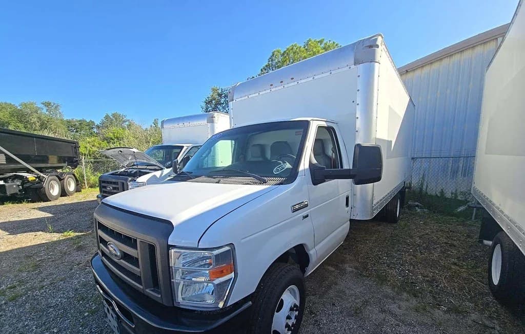 2019 FORD SUPER DUTY E-350 CUTAWAY DRW