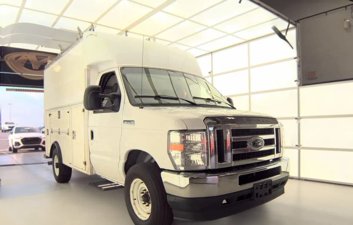 2022 FORD E-350 CUTAWAY 138.0" WB 4