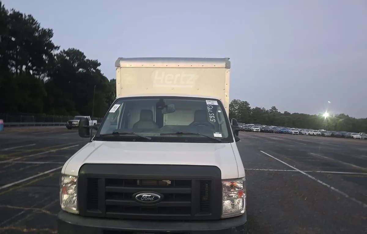 2023 FORD E-350 CUTAWAY 3