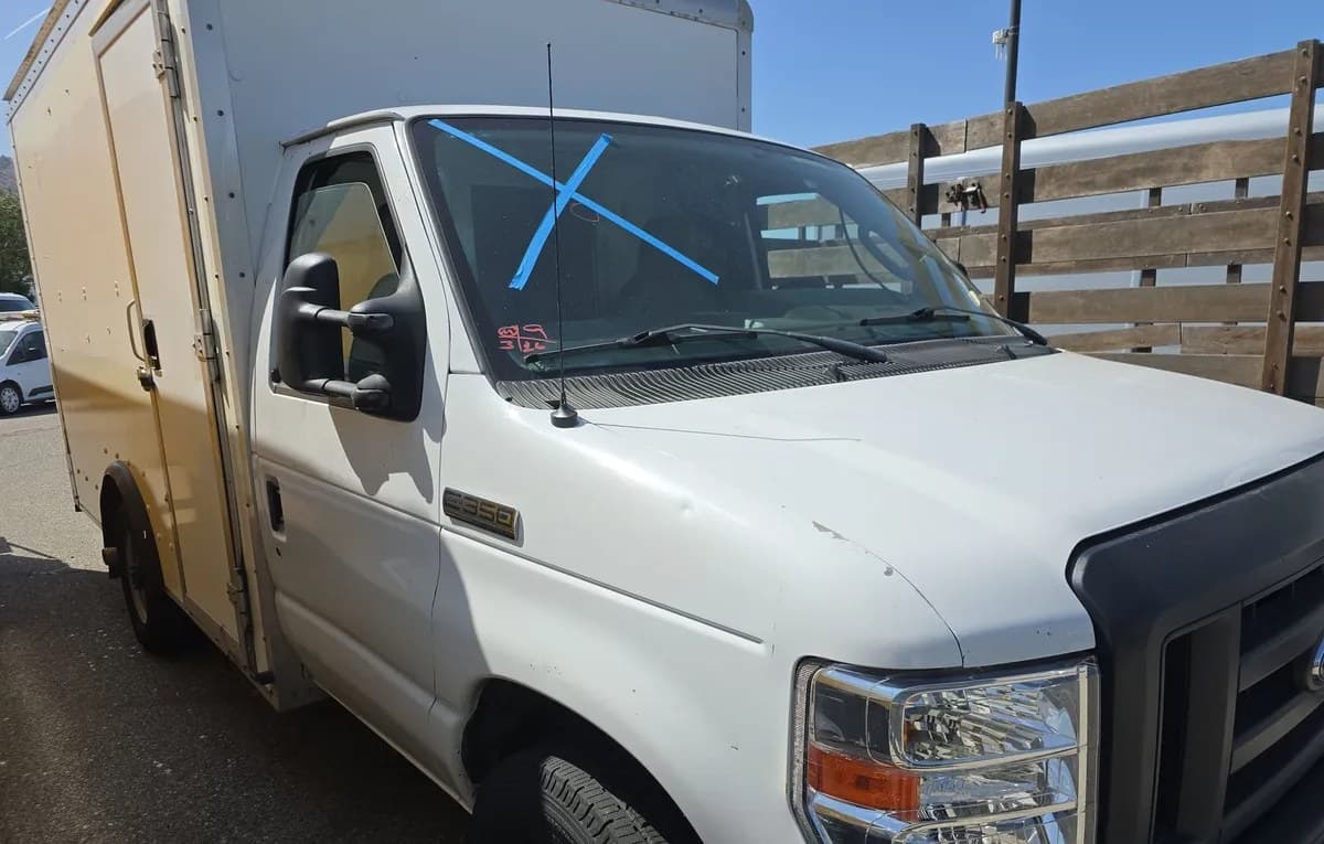 2022 FORD E-350 CUTAWAY 4