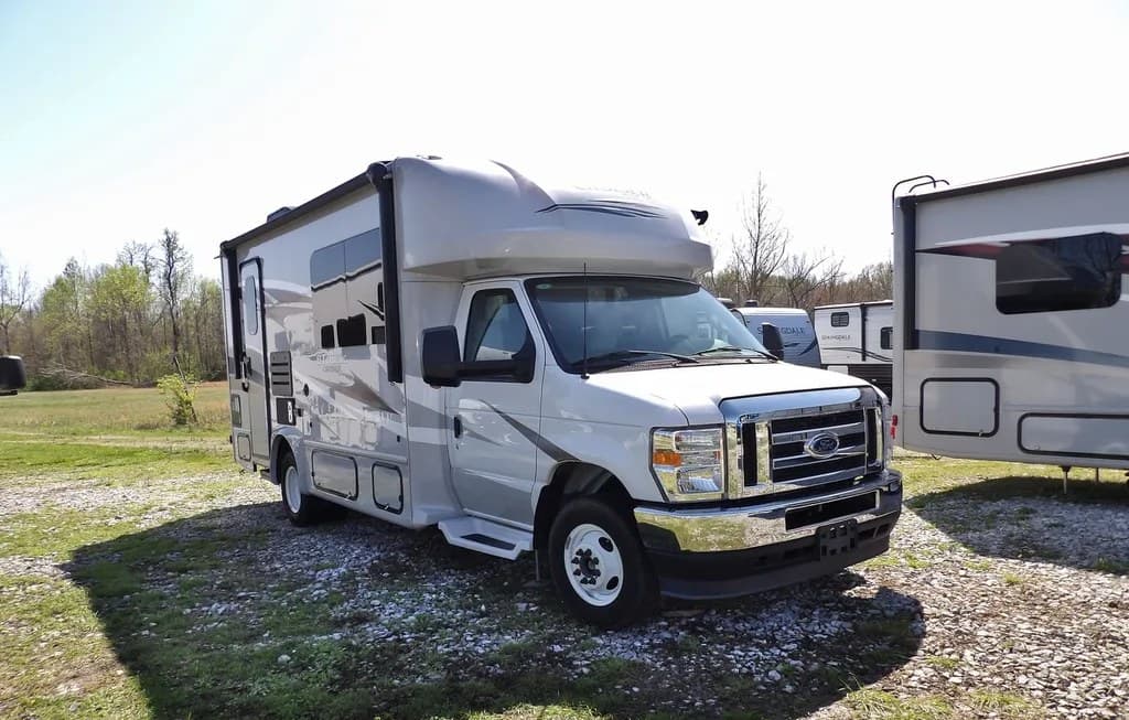 2024 FORD E-350 CUTAWAY DRW
